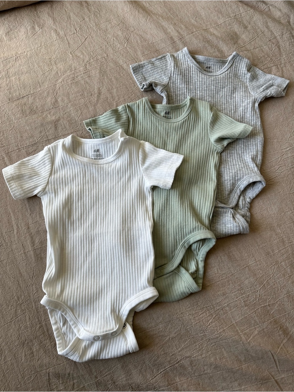 H&M Ribbed Short-Sleeve One-Piece Bodysuits - White, Sage, Light Gray